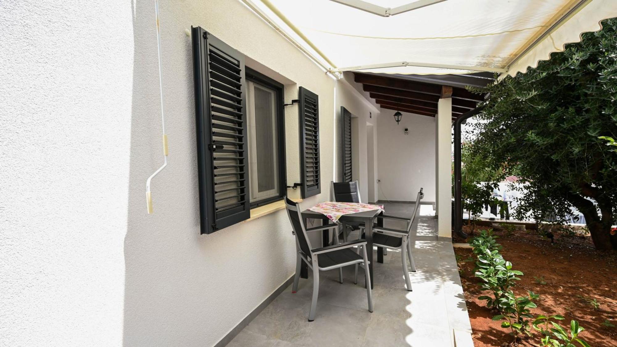 Casa Mira Apartments Ližnjan Exterior foto